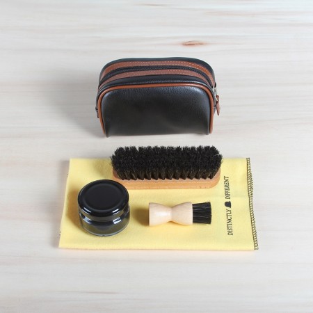 Leather shoe care travelkit