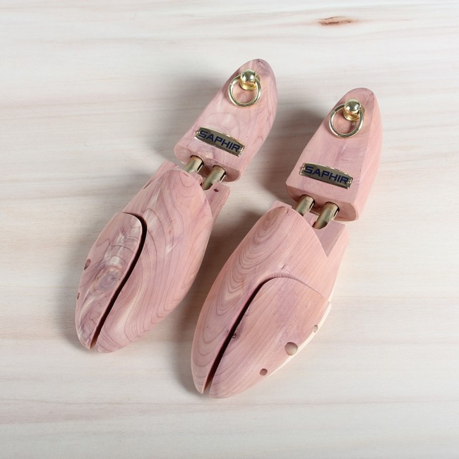 cedar wood shoe stretchers