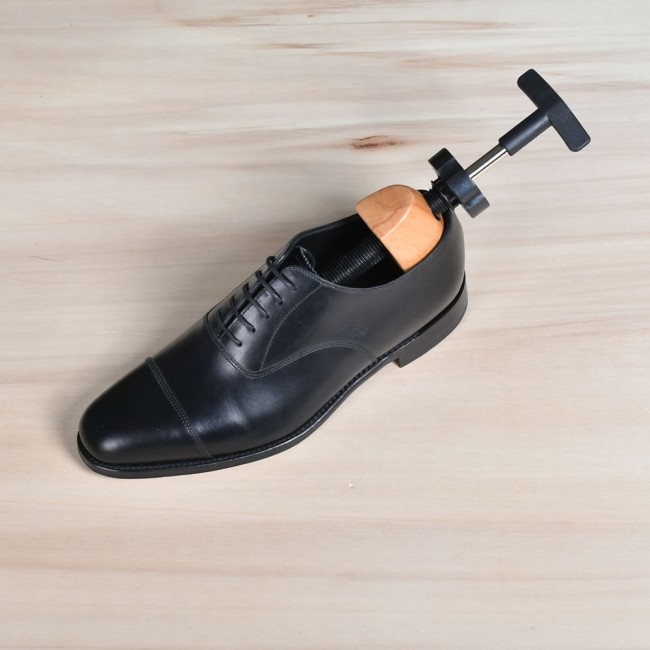 dasco leather stretch