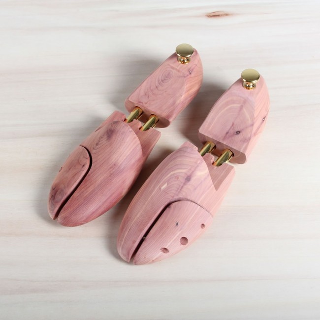 4 Pairs of Sir Beecs Cedar Shoe Trees Protecting Sneakers